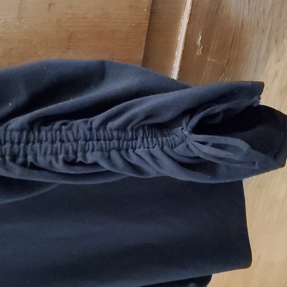 GAP Active Side Ruched Racerback Tank Top - Picture 3 of 4